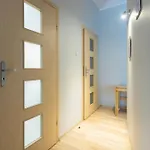 Essence Of Lodz-145m!central-secured-comfy18ppl!&freeparking Apartment *