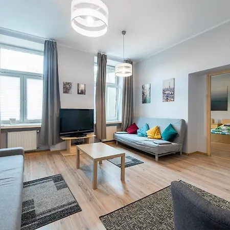 Essence Of Lodz-145m!central-secured-comfy18ppl!&freeparking Apartment Lodz (Lodz)