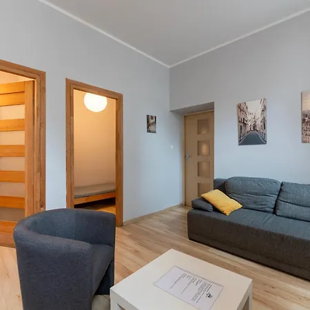 Essence Of Lodz-145m!central-secured-comfy18ppl!&freeparking Apartment *