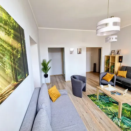 公寓 Essence Of Lodz-145m!central-secured-comfy18ppl!&freeparking 罗兹