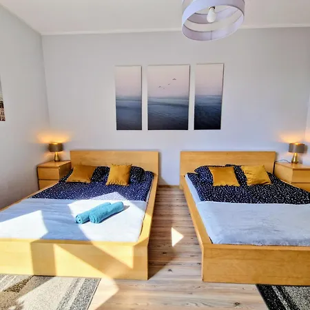 Essence Of Lodz-145m!central-secured-comfy18ppl!&freeparking