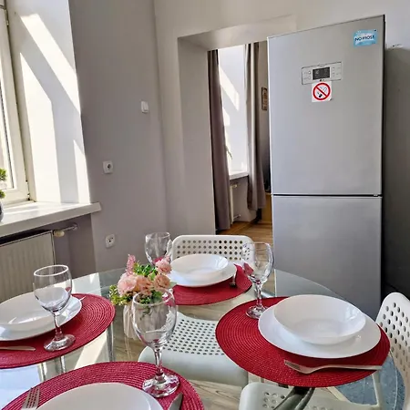Appartement Essence Of Lodz-145m!central-secured-comfy18ppl!&freeparking Łódź
