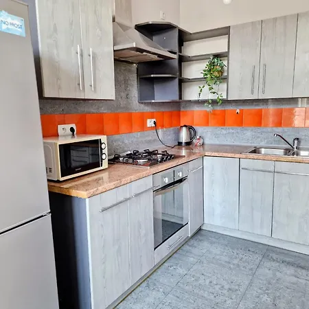 Апартаменти Essence Of Lodz-145m!central-secured-comfy18ppl!&freeparking Лодзь