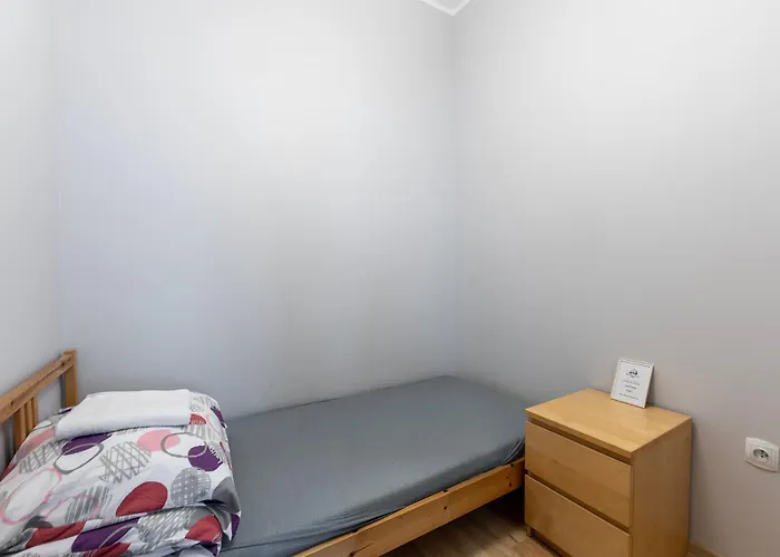 Essence Of Lodz-145m!central-secured-comfy18ppl!&freeparking Lejlighed Łódź