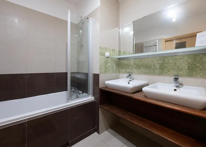 Διαμέρισμα Essence Of Lodz-145m!central-secured-comfy18ppl!&freeparking