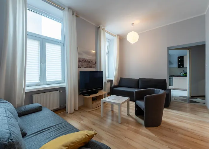 Essence Of Lodz-145m!central-secured-comfy18ppl!&freeparking * Łódź