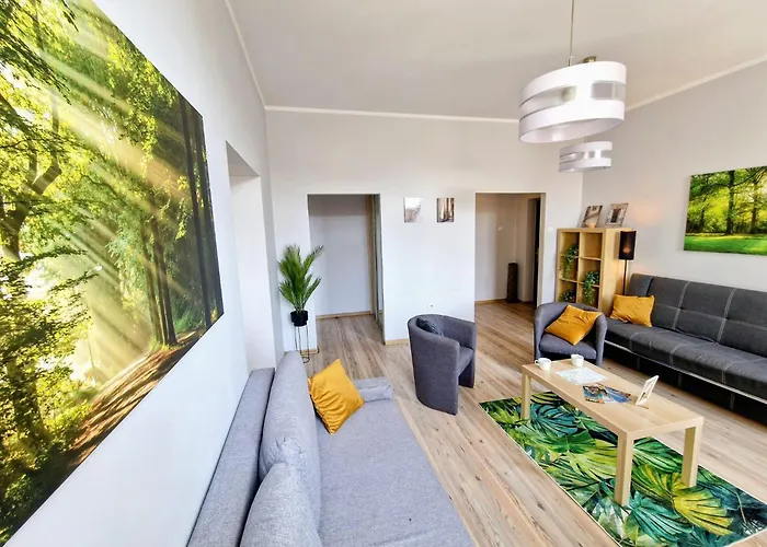 公寓 Essence Of Lodz-145m!central-secured-comfy18ppl!&freeparking 罗兹