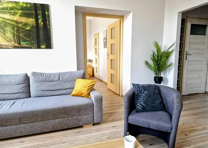 Essence Of Lodz-145m!central-secured-comfy18ppl!&freeparking 公寓 罗兹